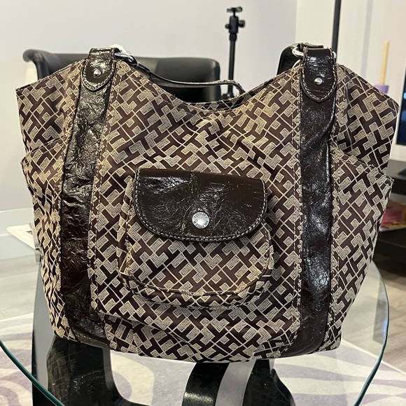 Tommy Hilfiger Handbags - Tommy Hilfiger Monogram Shoulder Bag Y2K Preppy Style early 2000s